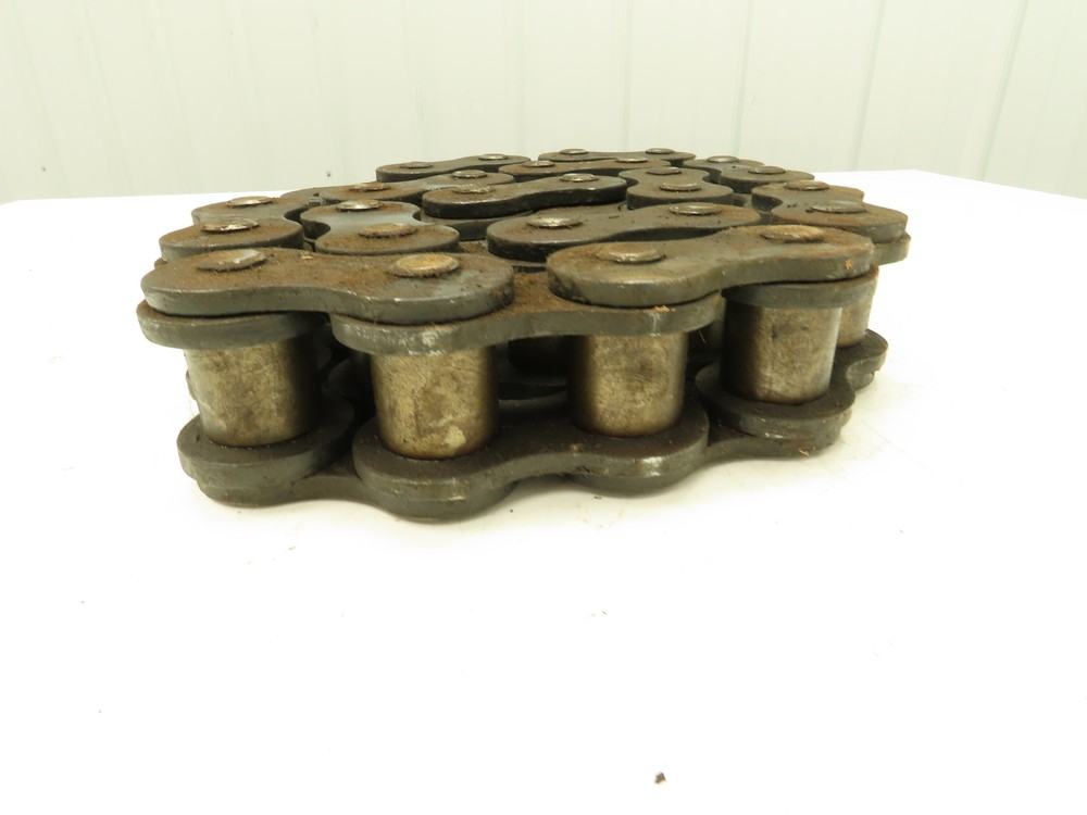 #200 Single Strand Riveted Roller Chain 2.5" Pitch 70" Length
