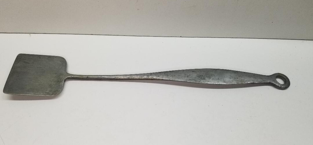 Vintage Spatula J.SCHILLING -12" STRONG! Sharp edge, nice turner/scraper