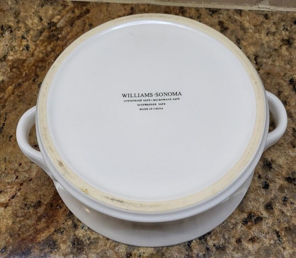 Williams Sonoma Ceramic Brie Baker with Lid White Yellow