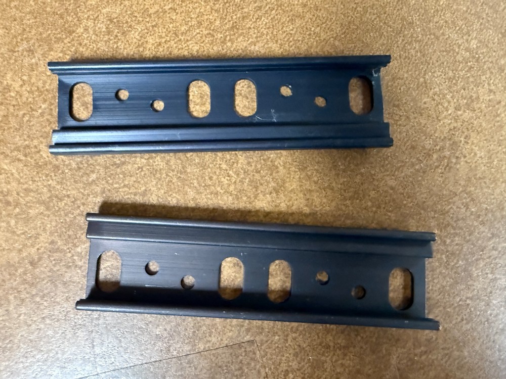 (2) Switchcraft DS 322 Patch Panel Strip Kit