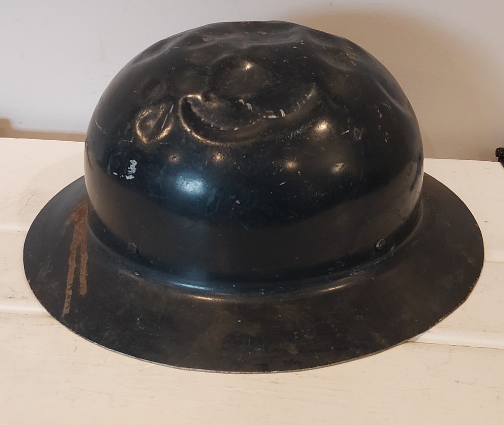 WW2 British Zuckermans Helmet (Good Webbing)