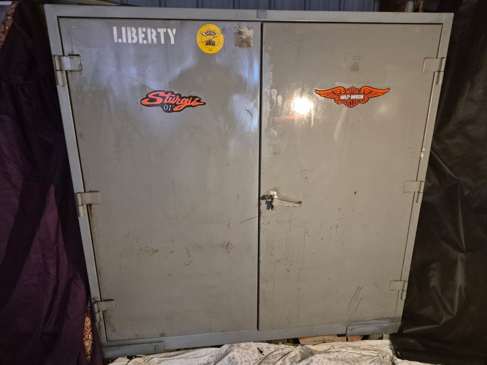 Lyon General Motors Millwright Tool Cabinet
