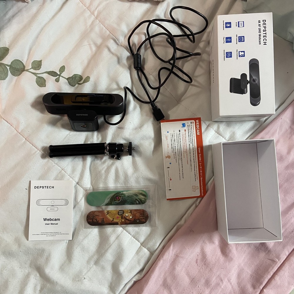 DEPSTECH 4K AF UHD Webcam And Tripod