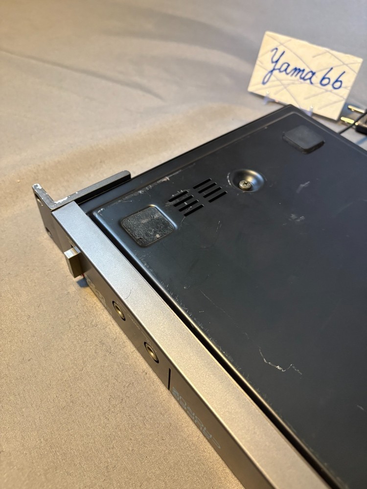 Boss CE-300 Super Chorus Guitar Effects Processor