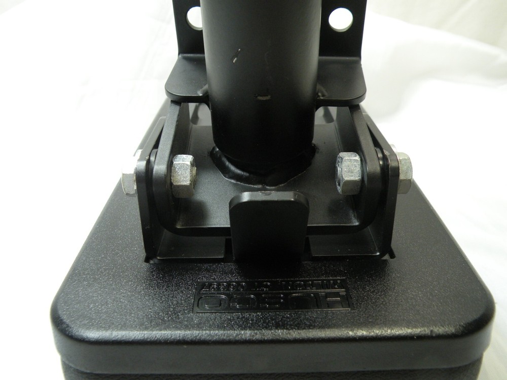 HUSCO Car Armrest Pad w/Mount/Bracket, Good Condition!