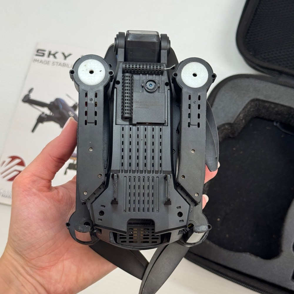 Sky Flow 4K Aerial Camera Drone Image Stabilization & Carrying Case