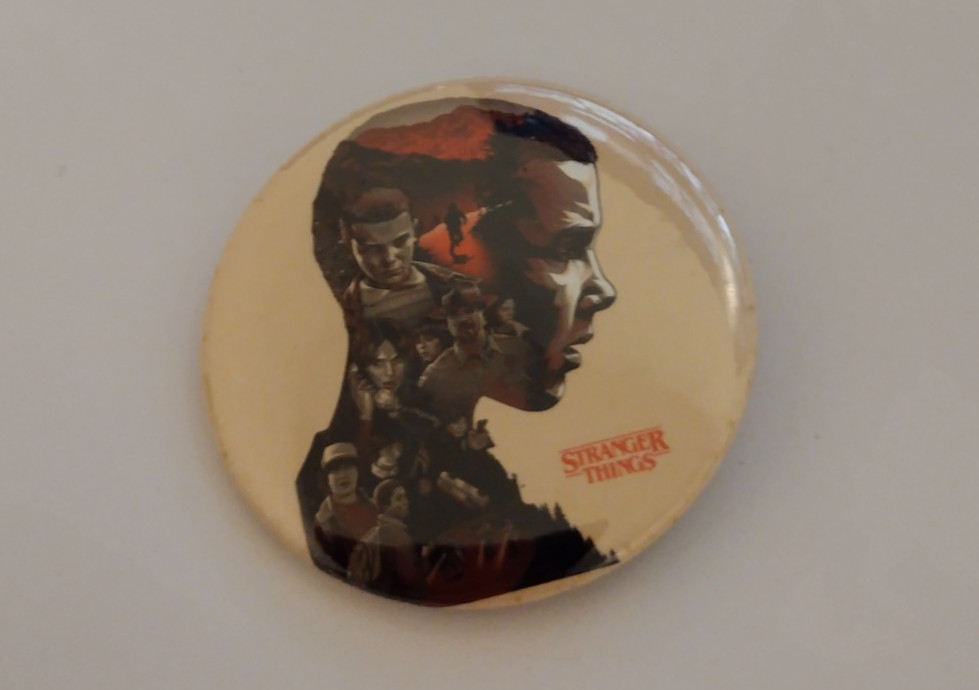 STRANGER THINGS Large Badge Button Pin