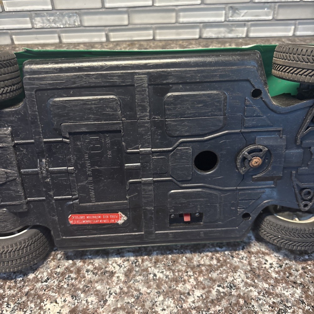 King Racing 18" Quaker State Buick Remote Controlled NO CONTROLLER UNTESTED