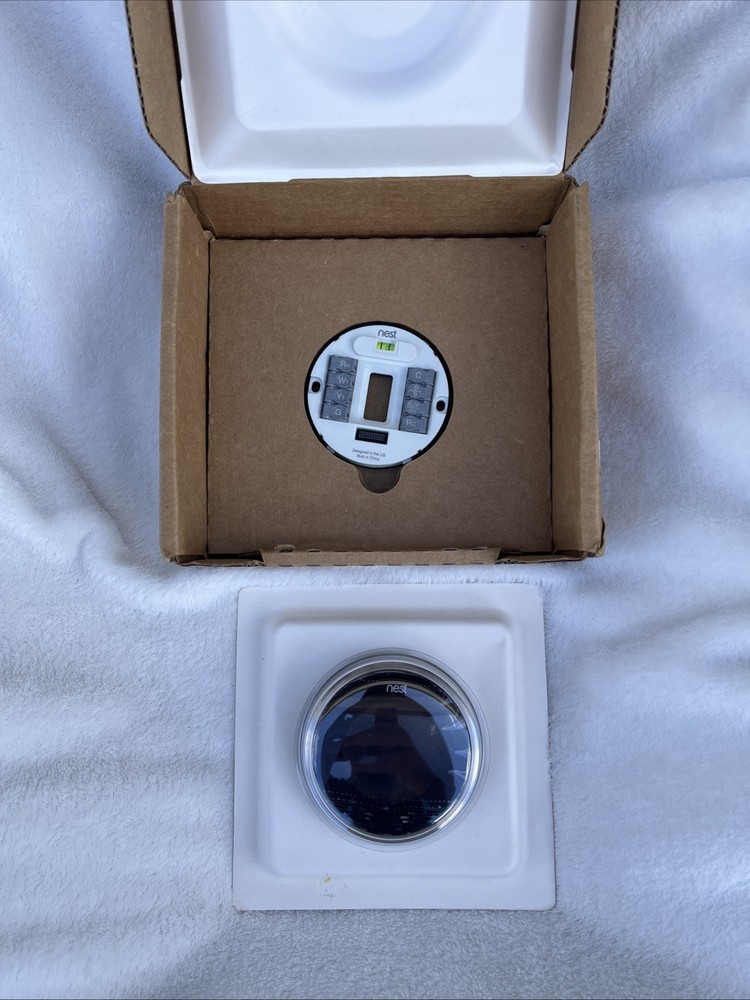 Nest Learning Thermostat 1st generation