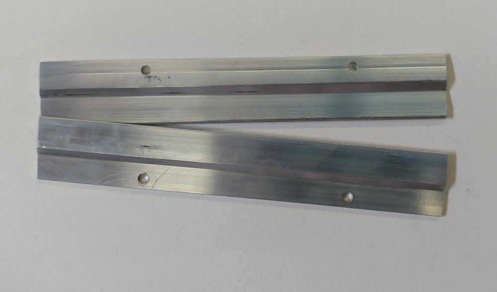 10" Z BAR HANGER FOR HEAVY MIRROR INSTALLATION