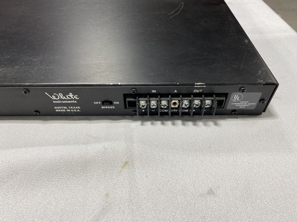 White Instruments 4700 1/3 Octave Equalizer