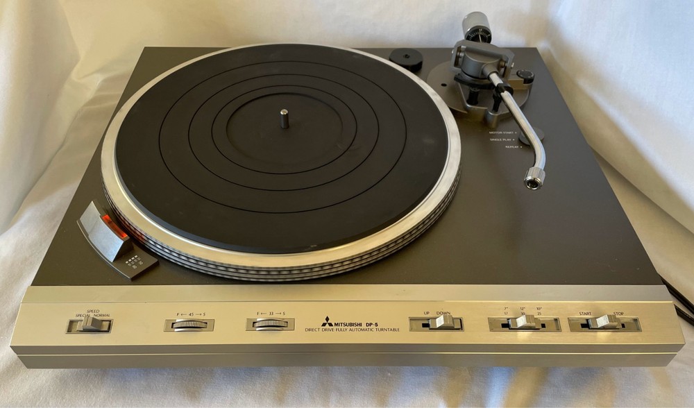 Mitsubishi DP-5 Direct Drive Fully Automatic Turntable - Needs Servicing
