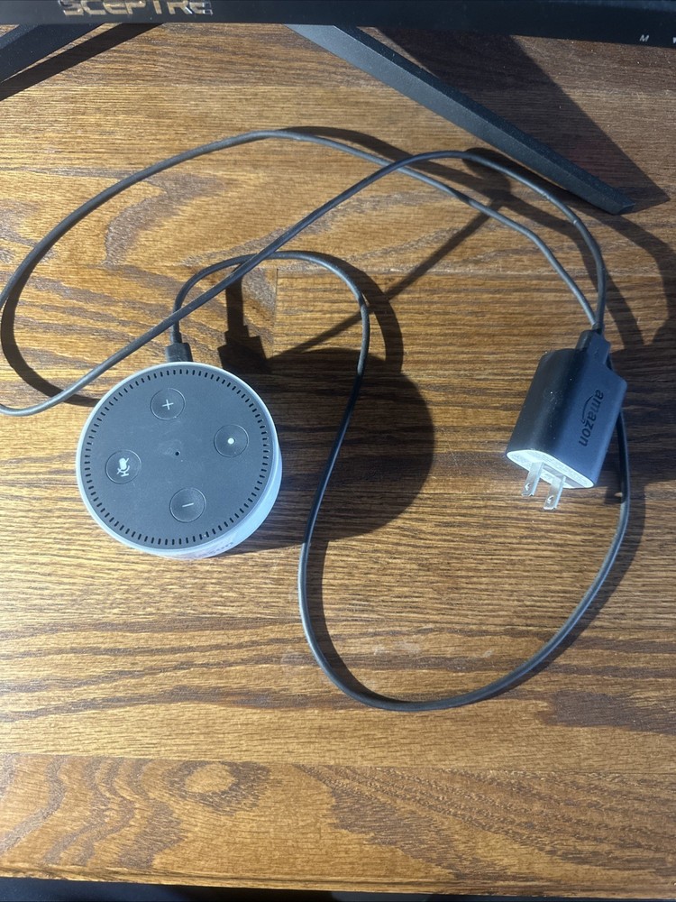 Amazon Echo Dot 2 Generation (White) Smart Speaker with Power Cord Works Great