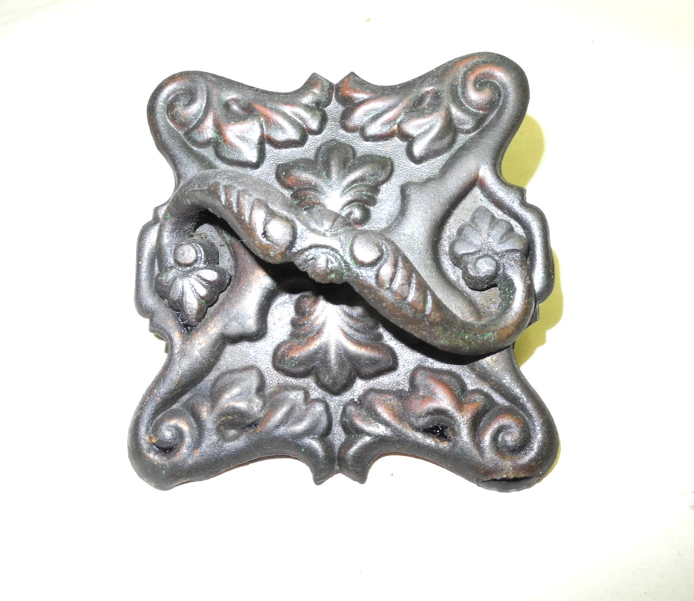 VINTAGE WHEELER & WILSON TREADLE SEWING MACHINE SOLID BRASS DRAWER PULLS, NICE