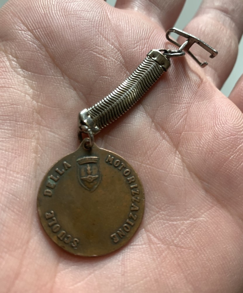 VINTAGE MOTORIZATION SCHOOLS ARMY MEDAL