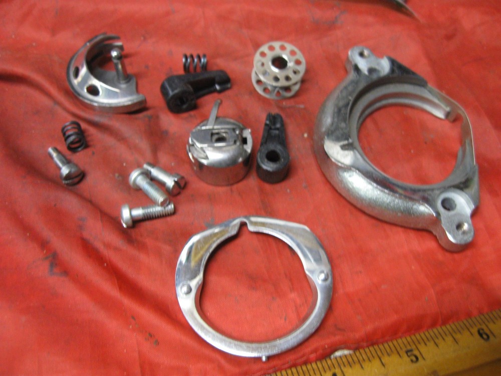 Dressmaker Sewing Machine BOBBIN CASE HOOK Unknown Model # Nice