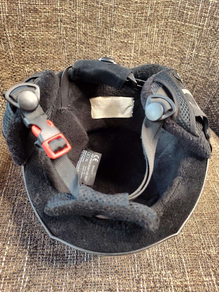 Ski Helmet Luckybums size L (59-60 )