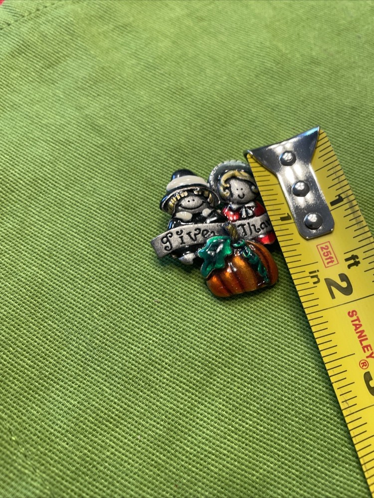 The Give Thanks Pin. Excellent Condition!