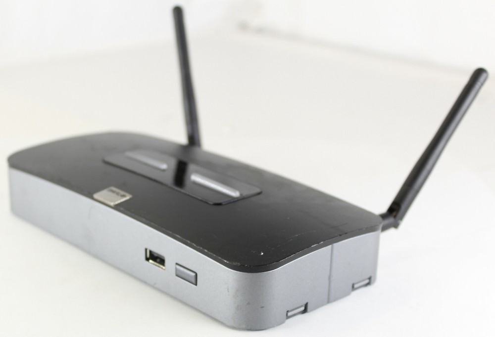 Barco R9861008 Clickshare Wireless Presentation System (Base System Only)