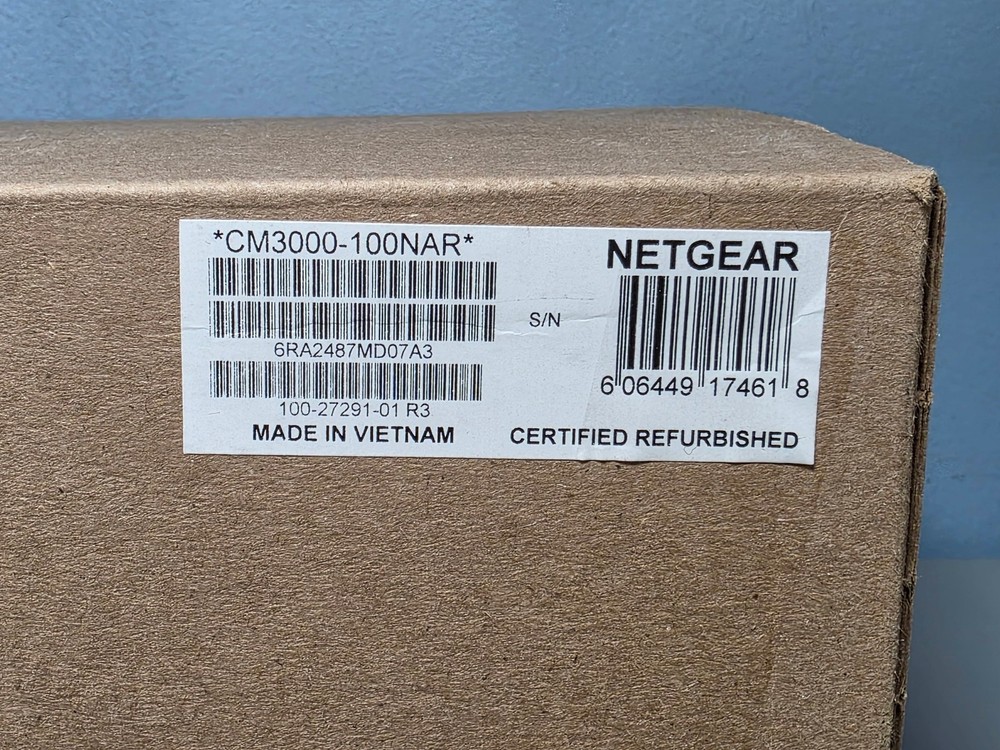 Netgear Nighthawk Mid-High Split Cable Modem CM3000-100NAR Preowned