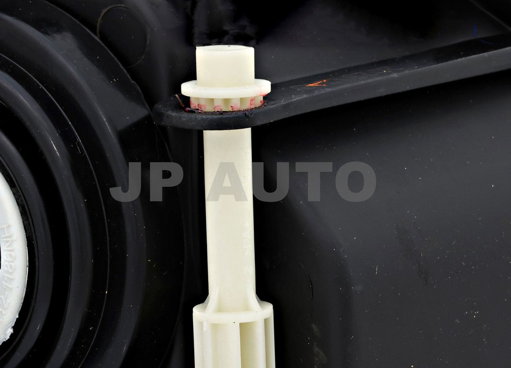 For 2006-2011 Buick Lucerne Headlight Halogen Set Driver and Passenger Side