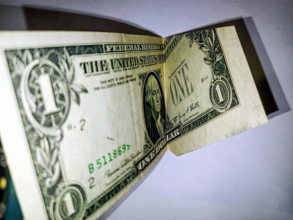 $1 FEDERAL RESERVE NOTE “MAJOR PRINTED FOLDOVER ERROR” 1969-D UNC