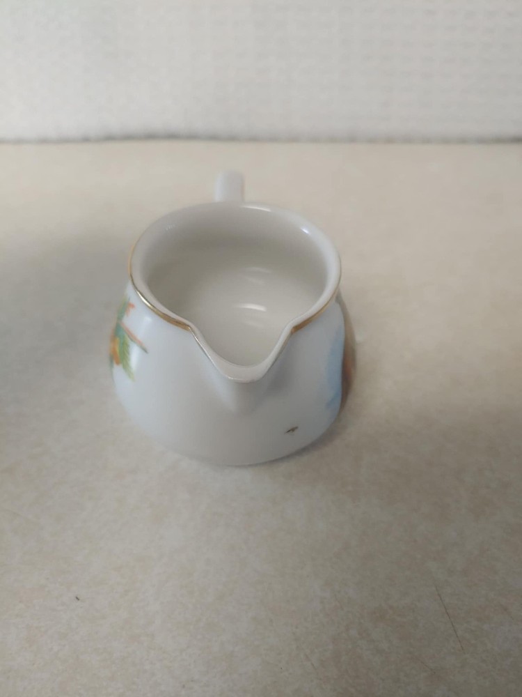 kangaroo pitcher very small made in bohemia