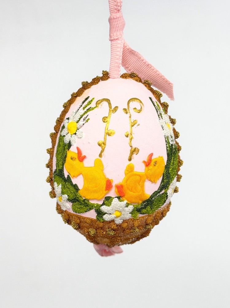 Easter Egg Ornament: Peter's Seasons GMBH; 2 Spring Easter Chicks Playing