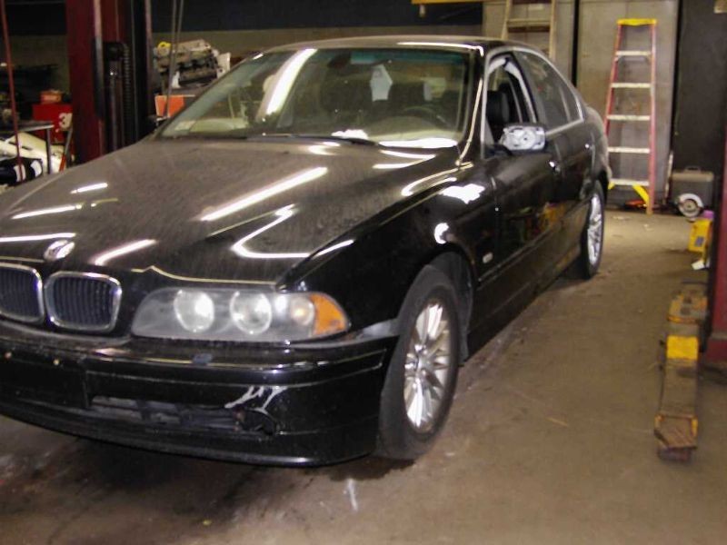 98 99 00 BMW 528I AC CONDENSER