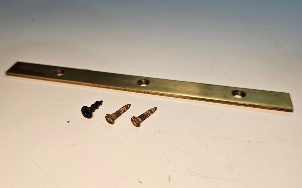 Spanish Jukar Sidelock Muzzleloader Stock Under Guard Plate w/ Screws Toe Kick-D