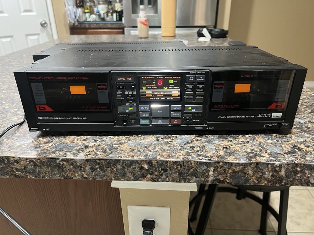 Sansui D-95WR Compu-Synchro Double Reverse Cassette Deck