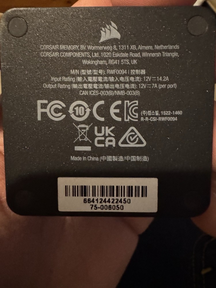 iCUE Link System Hub Black