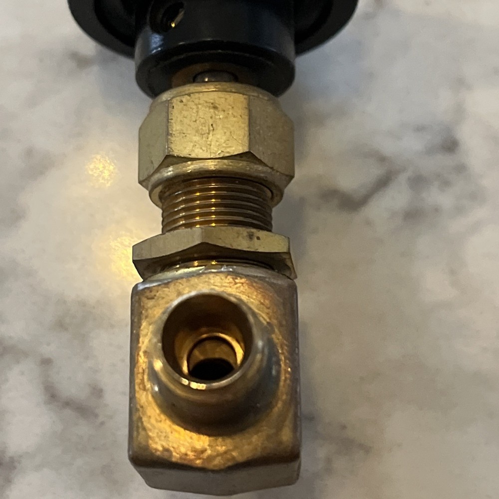 1/4” Whitey Brass Needle Valve IVS4