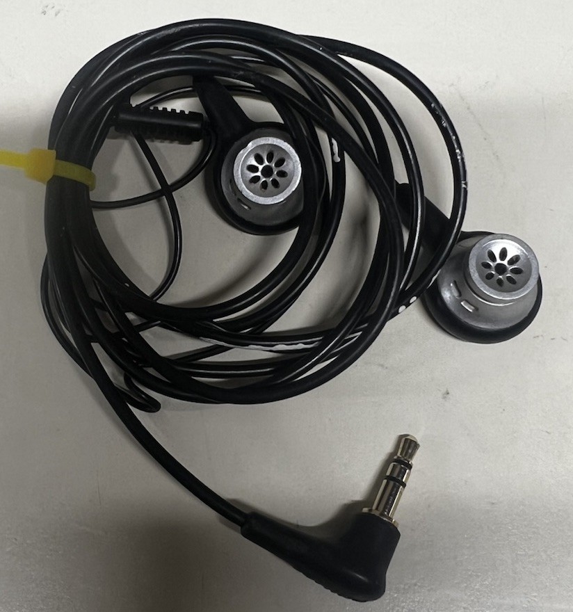 Dura Brand Anti-Skip Protection Programmable Model CD-855 CD Player-TESTED