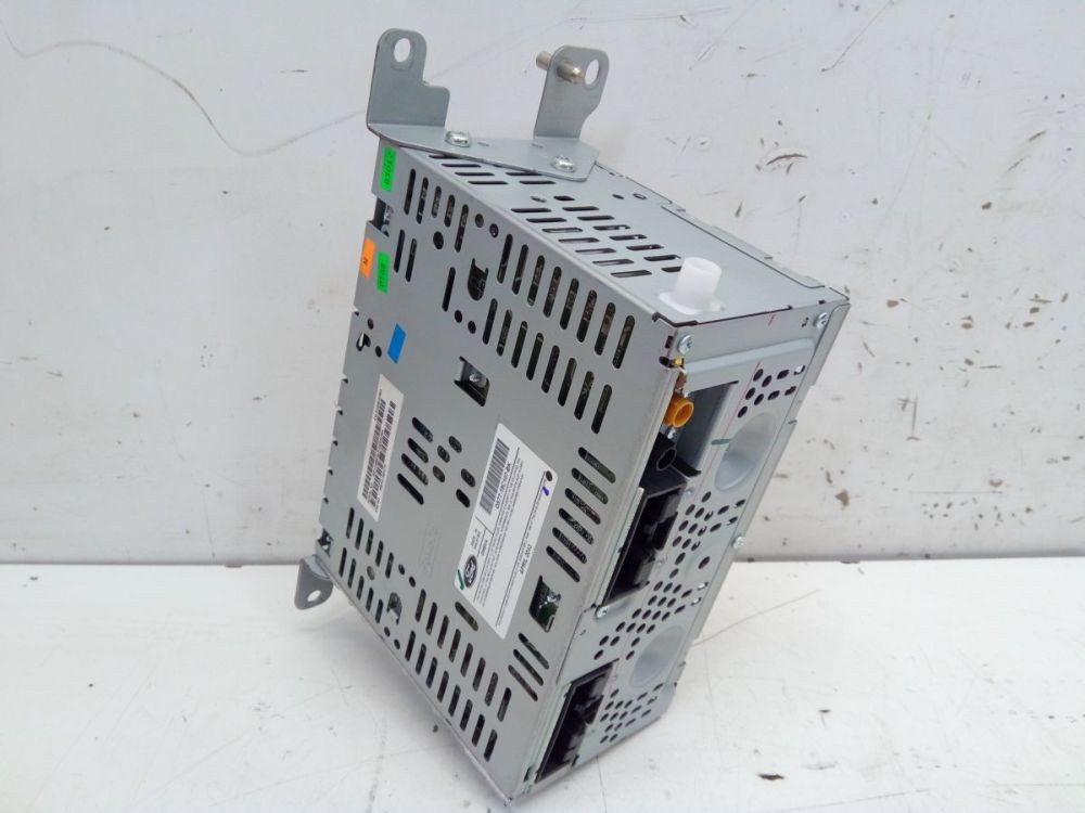 Radio/CD-Wechsler-Kombination Code Not Available! Suitable for Ford Mondeo V