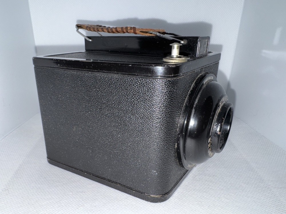 Brownie Special Six-16 Camera