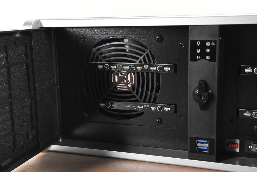 High End Systems Axon HD Pro Media Server CG002W0