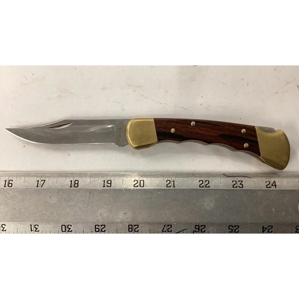 Buck 110 U knife