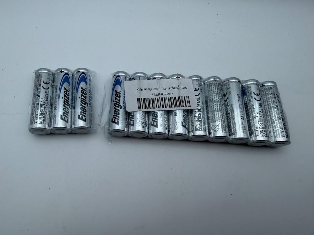 [12-PACK] ENERGIZER AA ULTIMATE LITHIUM BATTERIES - [EXP RANGE: 2039-2050]