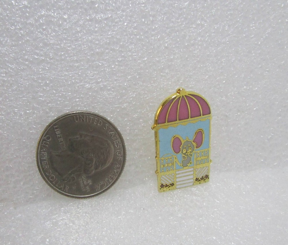 Mouse w/ Big Pink Ears Pin