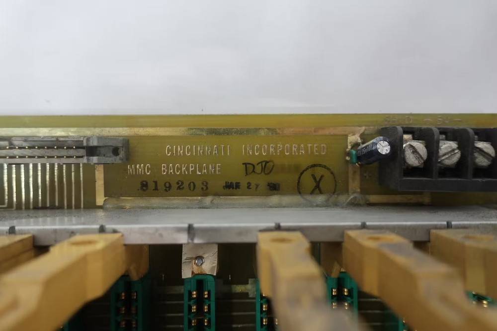 Cincinnati 817266 Backplane Chassis Module