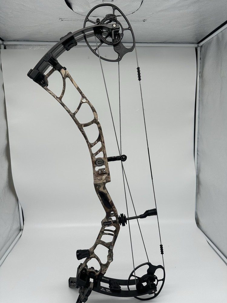 Elite Omnia Compound Bow RH 60# First Light Camo