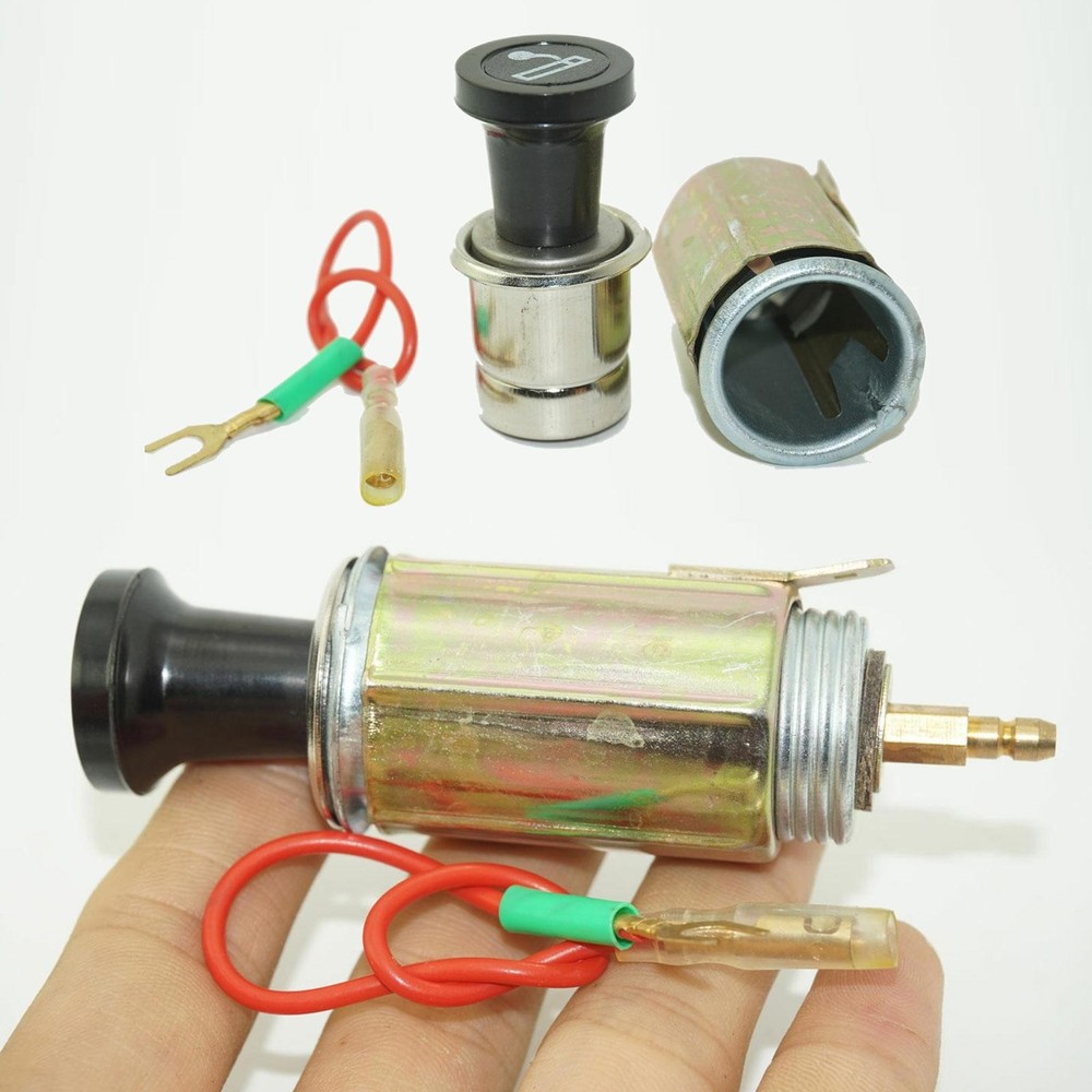 Universal Auto Cigarette Lighter DC 12V Car Plug & Socket Assembl Replacement