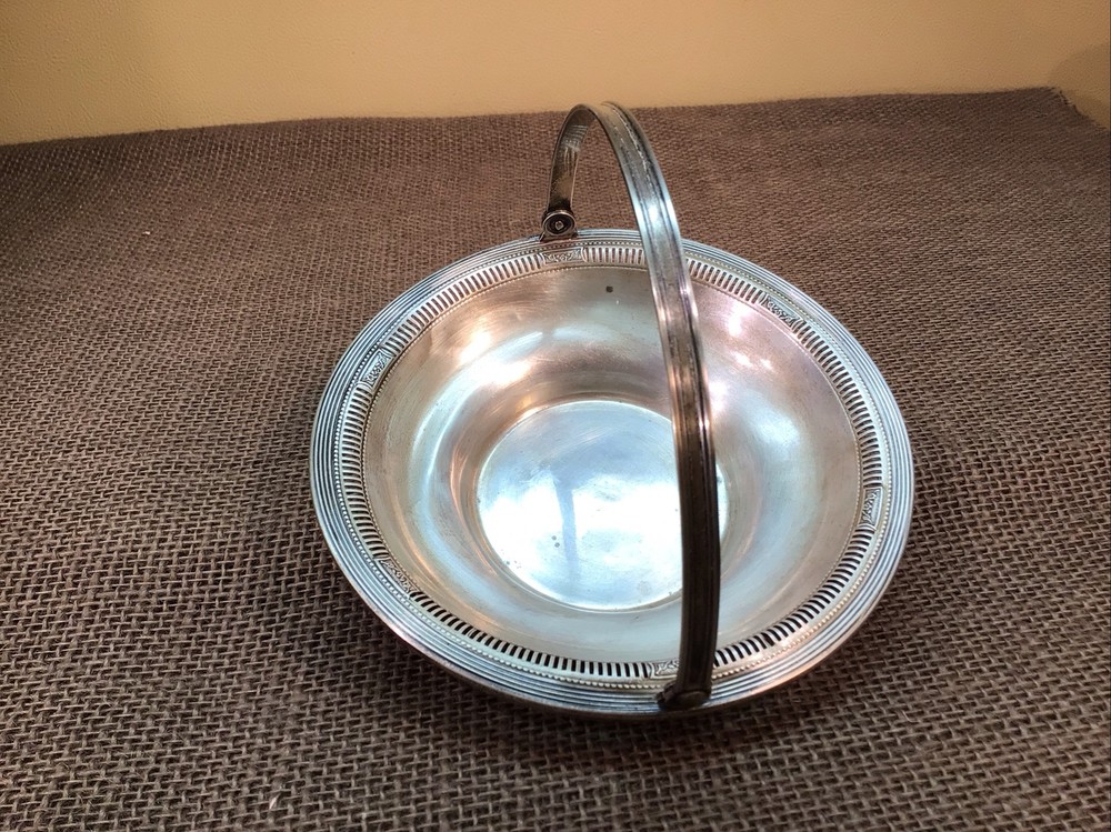 Vintage Sterling Silver Pierced Openwork Round Shape Bowl With Handle 5.5”Dia.