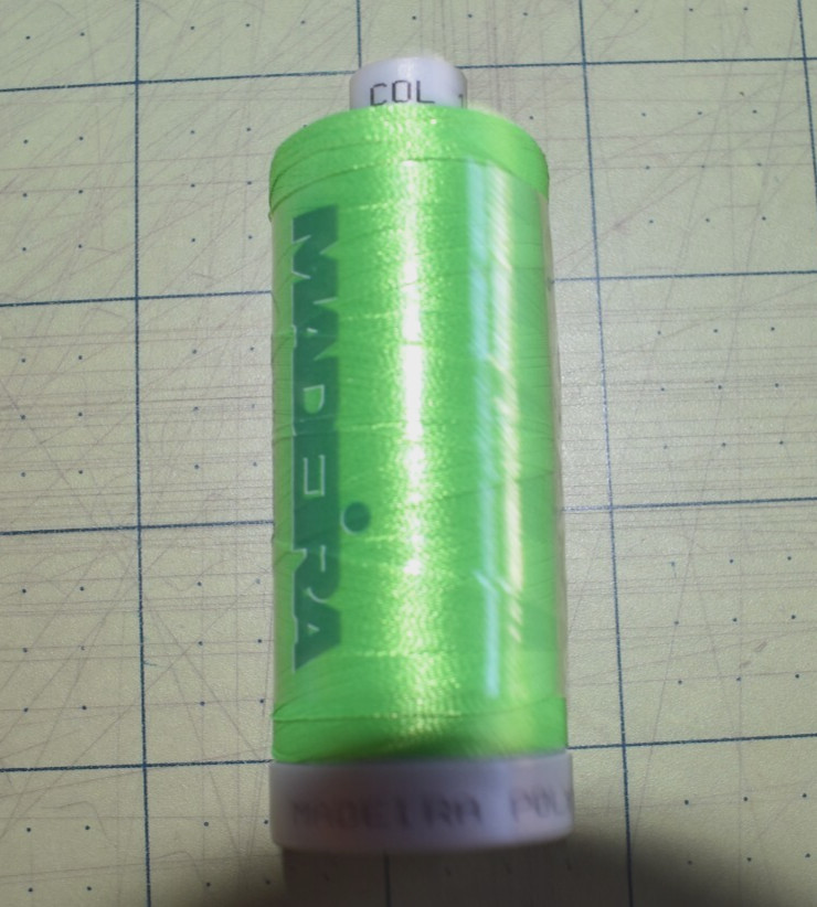 MADEIRA POLYESTER NEON # 40 1000M NEW SEALED SPOOL