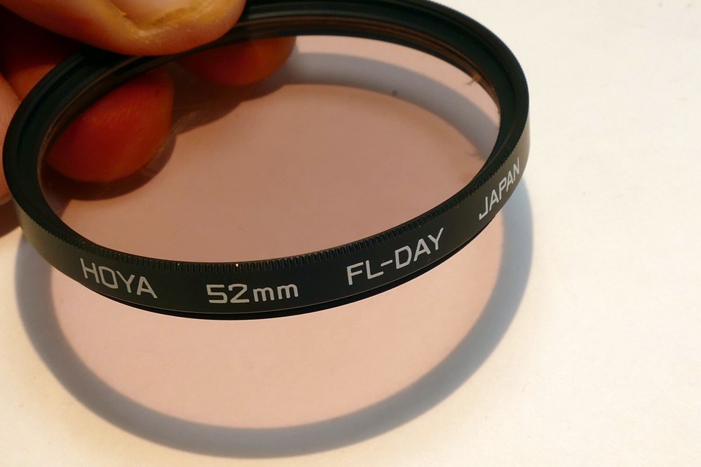 HOYA 52mm Filter FL-Day fluorescent to daylight balancing