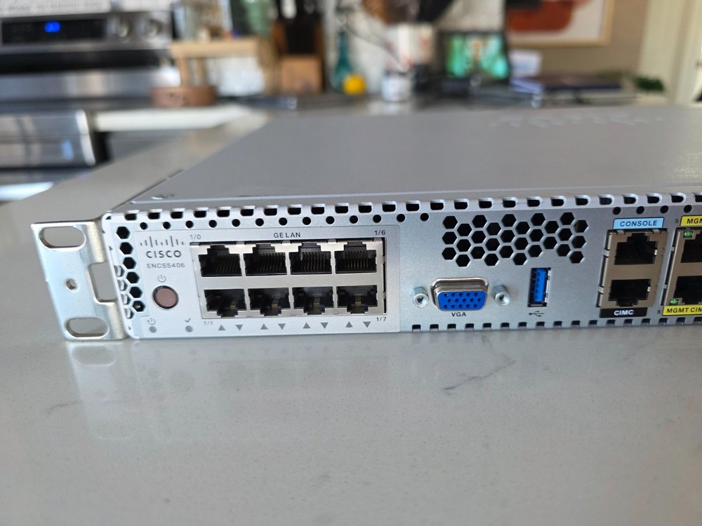 Cisco ENCS5406/K9 Enterprise Network Compute System