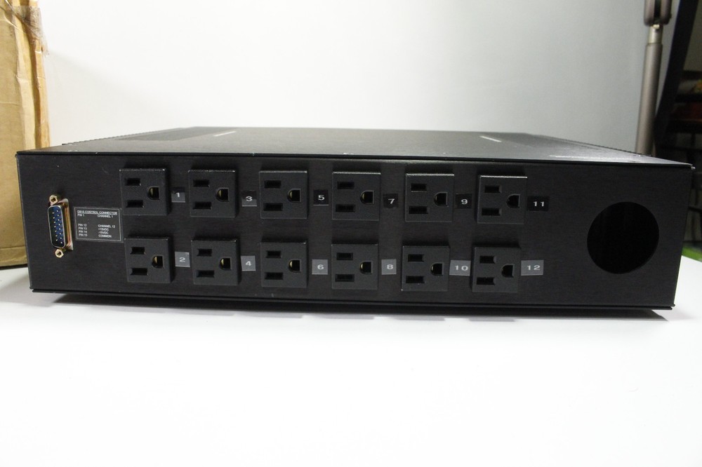 Dove Systems DM-1210 Dimmer Master Rack Mount - Open Box