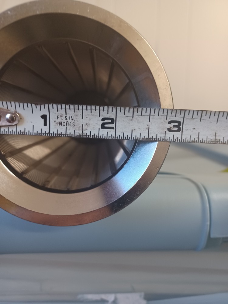 40 Mesh Wedge Wire Insert by Flowtech Inc.