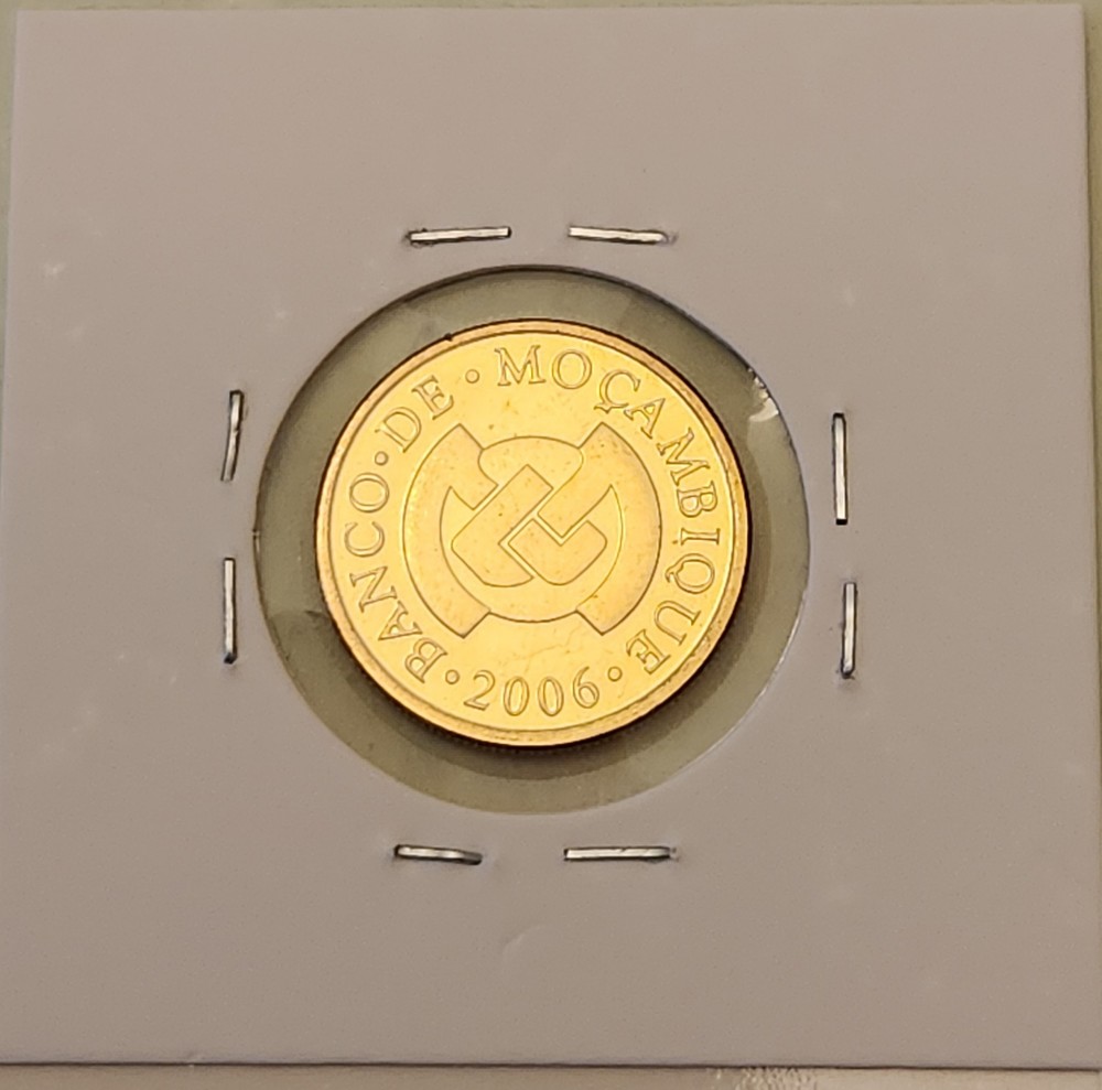 Mozambique coin, 20 Centavos, 2006